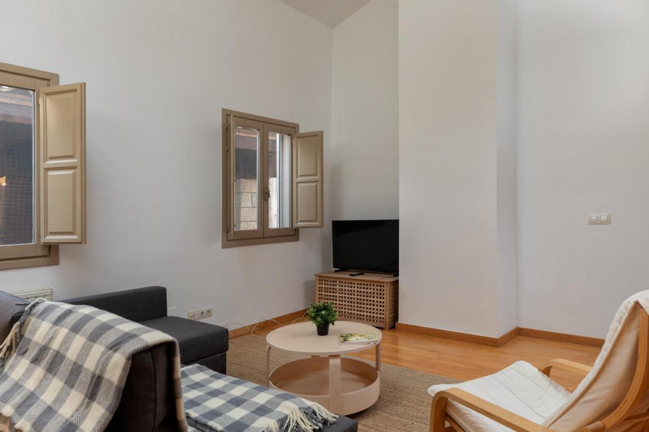Апартаменты Flateli Cort Reial 7 Жирона Экстерьер фото